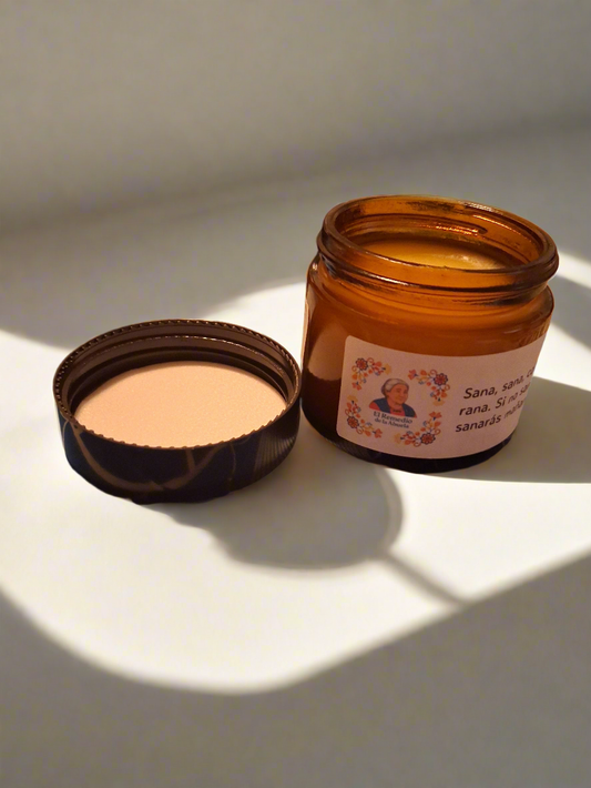 El Remedio de la Abuela

Herbal Comfort Balm | 2 oz